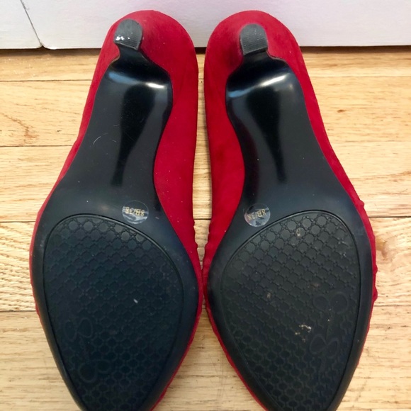 Jessica Simpson Red Suede Pumps - Picture 4 of 5